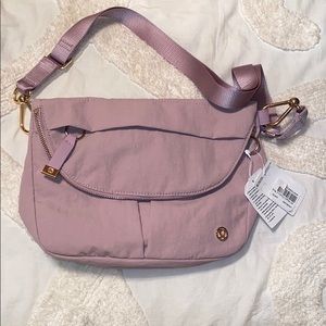 Lululemon All Night Festival Bag